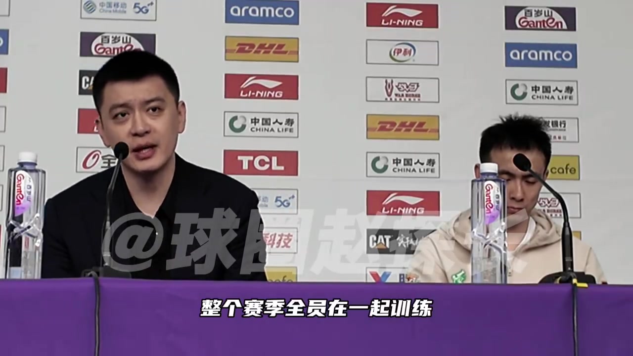 杨鸣:因为伤病&外援的原因边打边磨合 现在慢慢调整到最佳